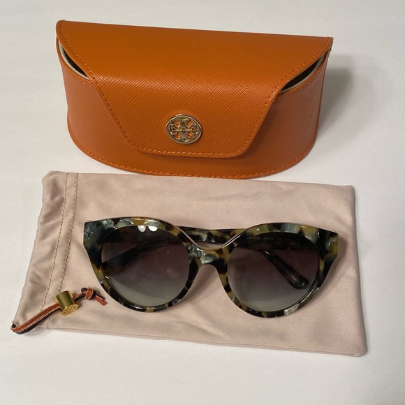 🔥NEW Ladies Tory Burch Tortoiseshell Sunglasses - Picture 5 of 5